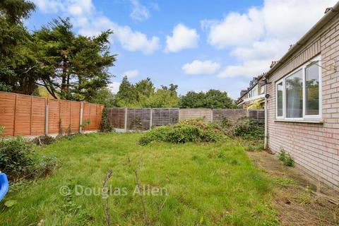 3 bedroom link detached house for sale, Dover Road, London E12