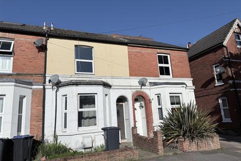 undefined, Greenhedges Avenue, East Grinstead