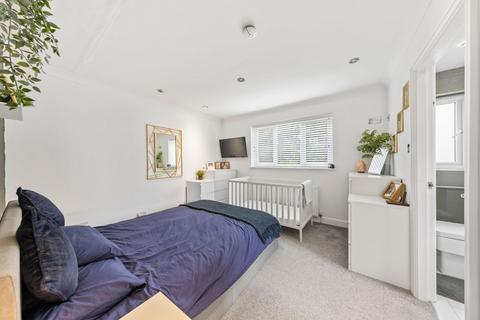 76 Coldstream Close, Warrington, WA2 0LL