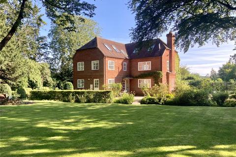 undefined, Bentley, Farnham, Hampshire, GU10