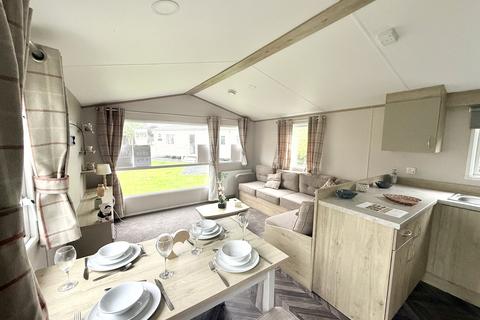 undefined, Stanford Bishop WR6