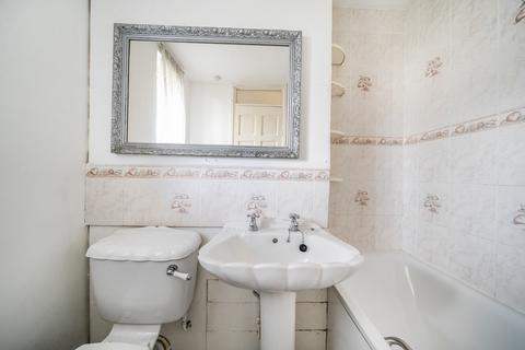 undefined, Romney Close, London