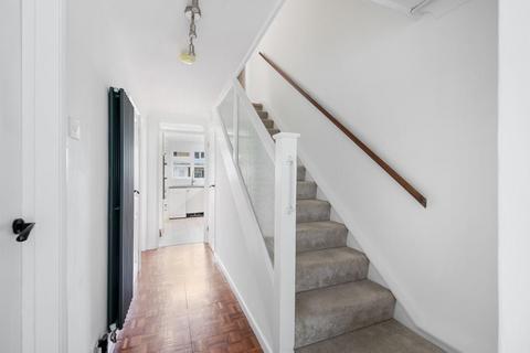 4 bedroom terraced house for sale, Woodmansterne Lane, Banstead