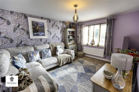 8 Avalon Gardens, Harworth, Doncaster, DN11 8FD