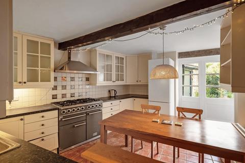 3 bedroom country house for sale, The Walk, Kidlington, Oxfordshire Islip OX5 2SD