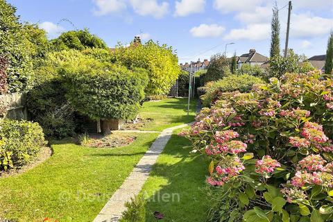undefined, Chiltern Gardens, Hornchurch, Essex