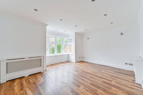 6 bedroom detached house to rent, Wagtail Walk, Beckenham, BR3