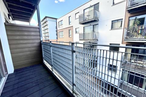 2 bedroom apartment for sale, Advent, 1 Isaac Way, M4 7EE