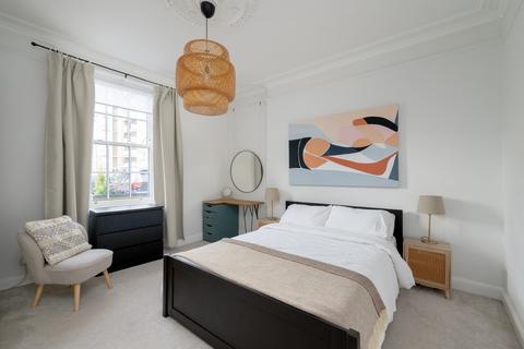 9/1 Adelphi Place, Portobello, Edinburgh, EH15 1BG