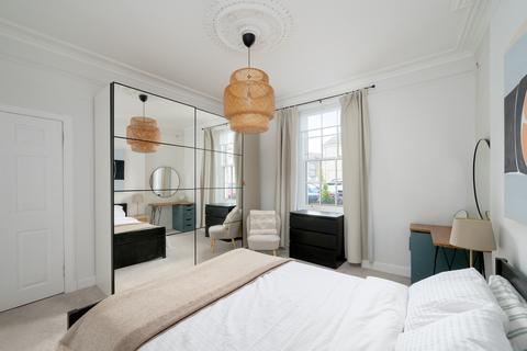 9/1 Adelphi Place, Portobello, Edinburgh, EH15 1BG