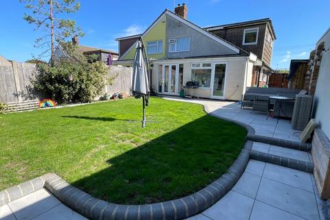 undefined, Exmouth Drive, Rayleigh, Essex, SS6