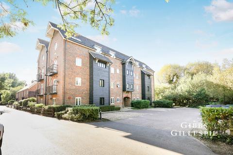 Springwell Lane, Rickmansworth, WD3