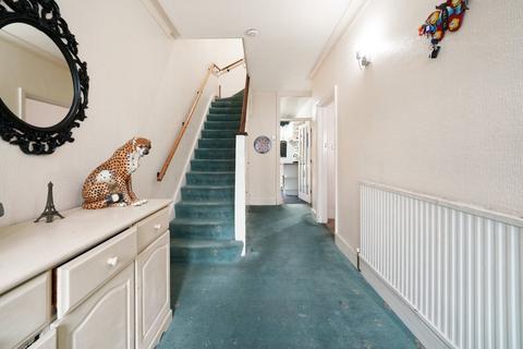 21 Grove Road, Thornton Heath, CR7 6HN