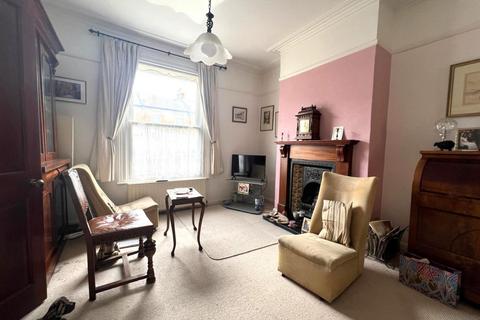 3 bedroom house for sale, Guildford Road, Seven Kings