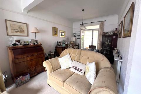 3 bedroom house for sale, Guildford Road, Seven Kings