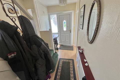 3 bedroom semi-detached house for sale, Arnesby Avenue, Sale