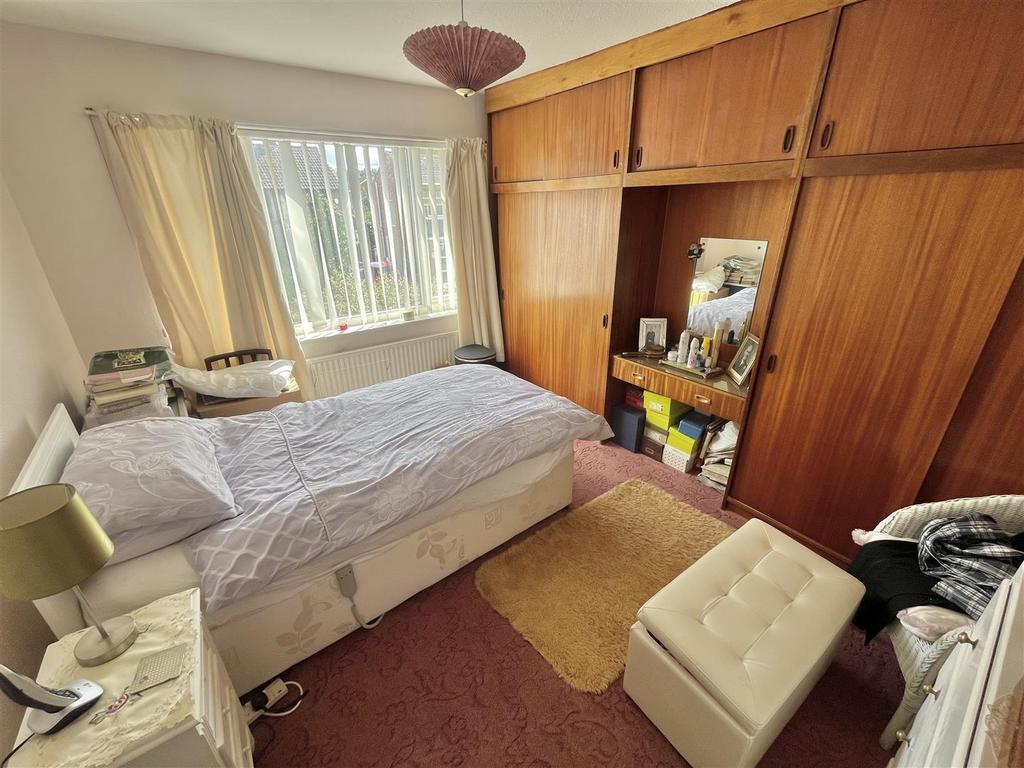Bed 1