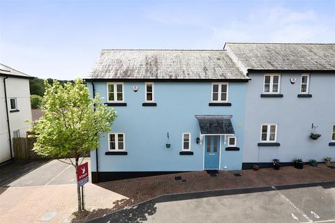 3 bedroom semi-detached house for sale, Helmers Way, Chillington