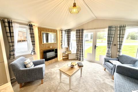 undefined, Stanford Bishop WR6