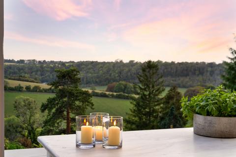 6 bedroom detached house for sale, Park View Road, Woldingham, CR3