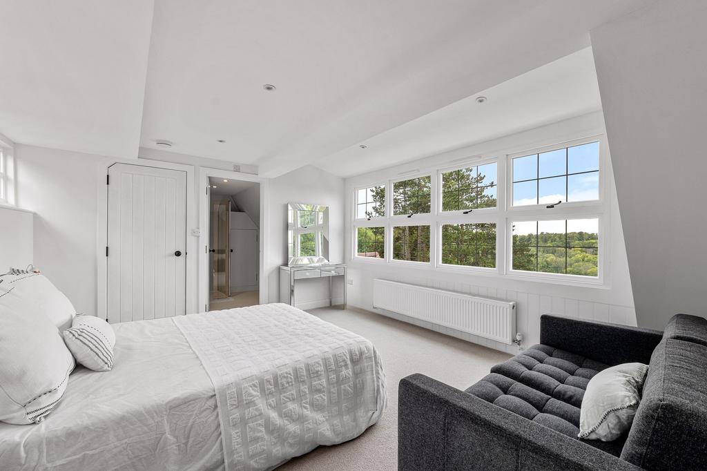 Bedroom Suite 6