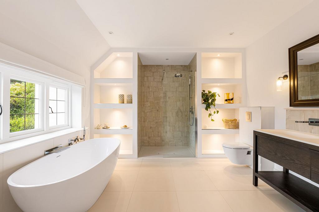 Bedroom 2 Ensuite