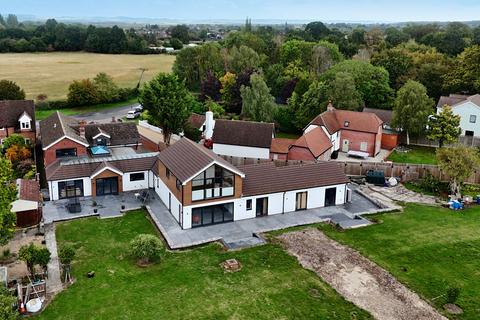 8 bedroom detached house for sale, Green End Road, Kempston, Bedford, MK43