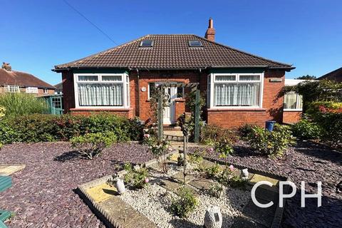 4 bedroom detached bungalow for sale, Burniston Road, Scarborough, YO12
