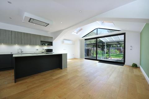 undefined, Ascott Avenue, W5
