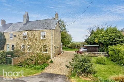 3 bedroom character property for sale, Doddington Road, Benwick