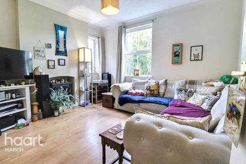 3 bedroom character property for sale, Doddington Road, Benwick