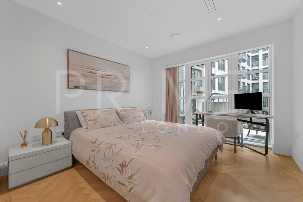 BEDROOM1a (34).jpg