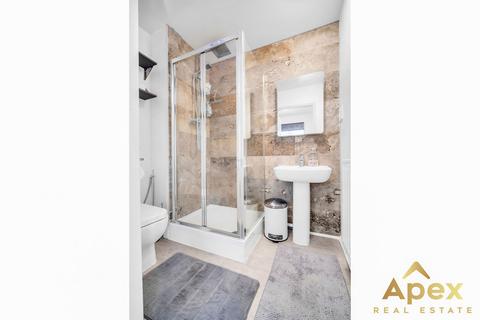 47 Grasholm Way, Slough, SL3 8WE