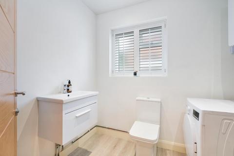 3 bedroom semi-detached house for sale, Ashurst Road, Tadworth KT20
