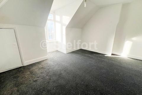 1 bedroom flat to rent, West Green Road, London, N15