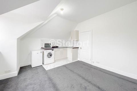 1 bedroom flat to rent, West Green Road, London, N15