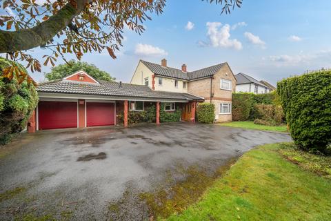 4 bedroom detached house for sale, Homesteads Road, Basingstoke, RG22 5LJ