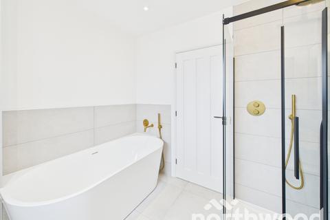 5 bedroom detached house for sale, Meadow Farm, Great Chart, Ashford, TN23