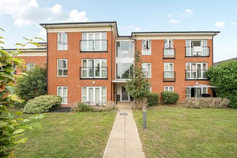 Flat 17, 2 Kendra Hall Road, South Croydon, CR2 6DT