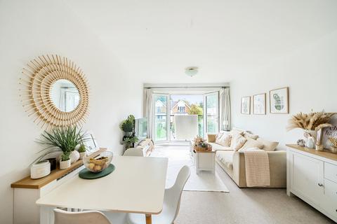 Flat 17, 2 Kendra Hall Road, South Croydon, CR2 6DT