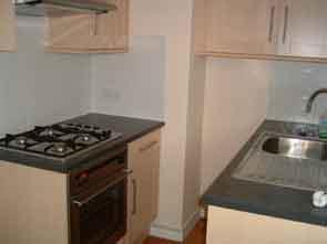 149-Low-St,-Collingham-kit.jpg