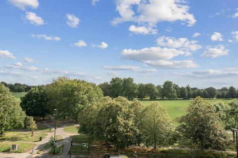 2 bedroom flat for sale, Thornton Place, Clapham Common North Side, Clapham, SW4