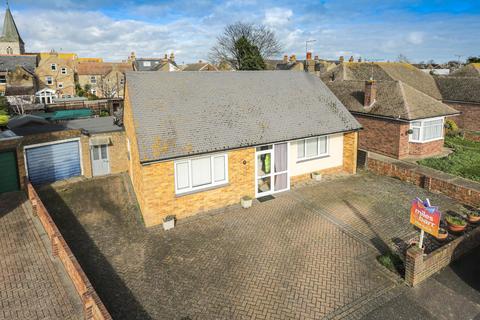 3 bedroom bungalow for sale, Noble Gardens, Margate, CT9