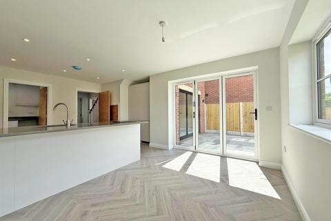 undefined, 94 Londen Road, Shrewsbury