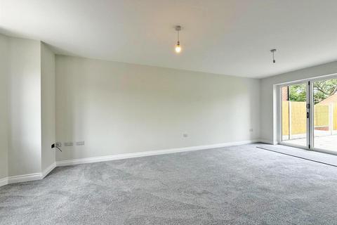 4 bedroom house for sale, 94 Londen Road, Shrewsbury