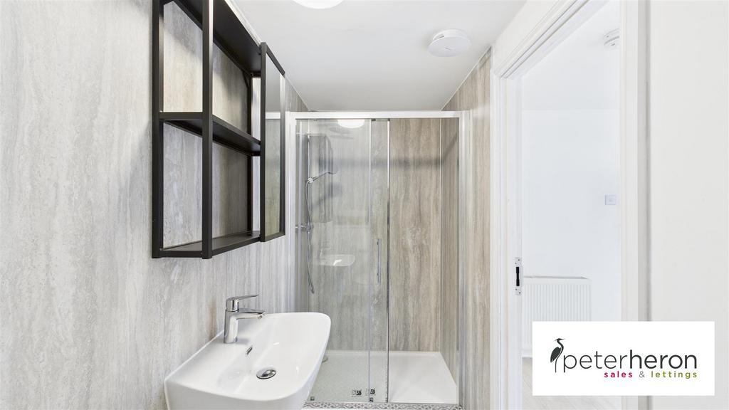 En Suite Showeroom