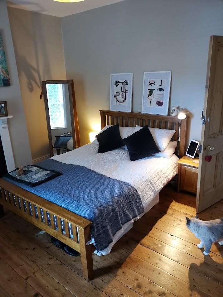 Bed.jpg