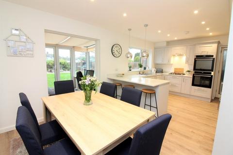 3 bedroom semi-detached house for sale, Alexander Road, Stotfold, Hitchin, SG5