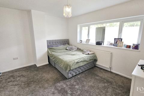 undefined, Yew Tree Close, Cardiff, CF5