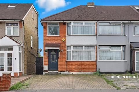 Wansford Road, Woodford Green, IG8